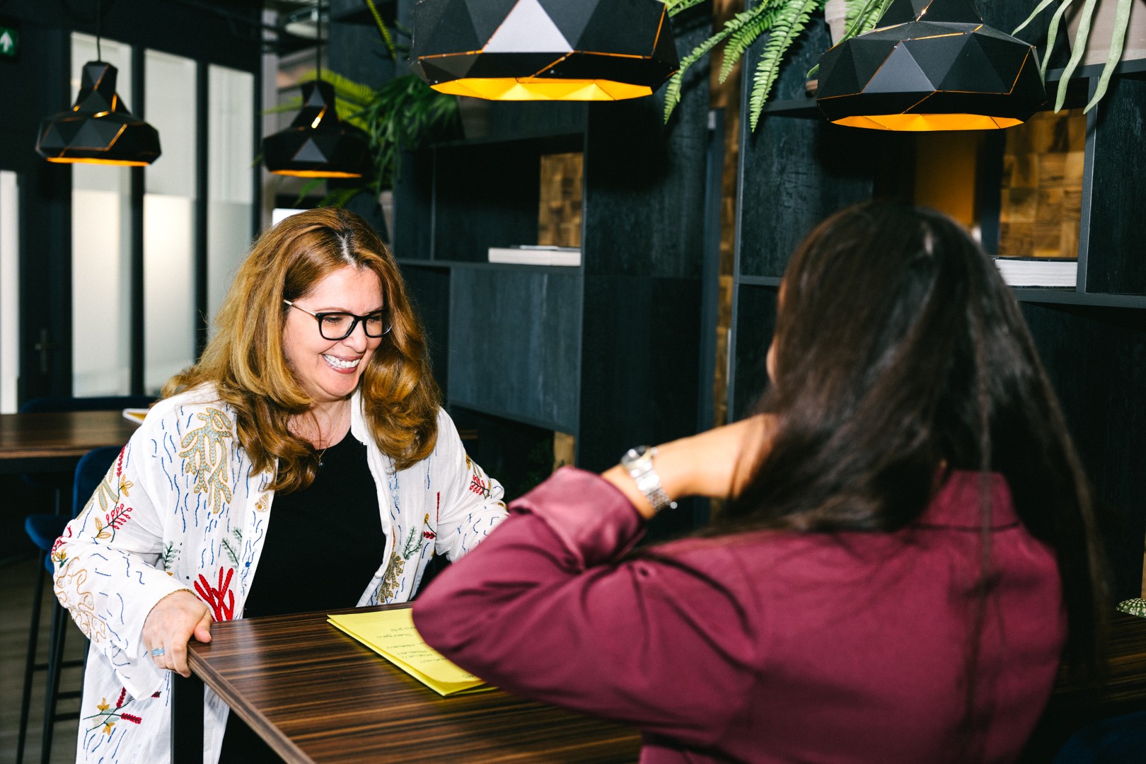 Collega's in bespreking